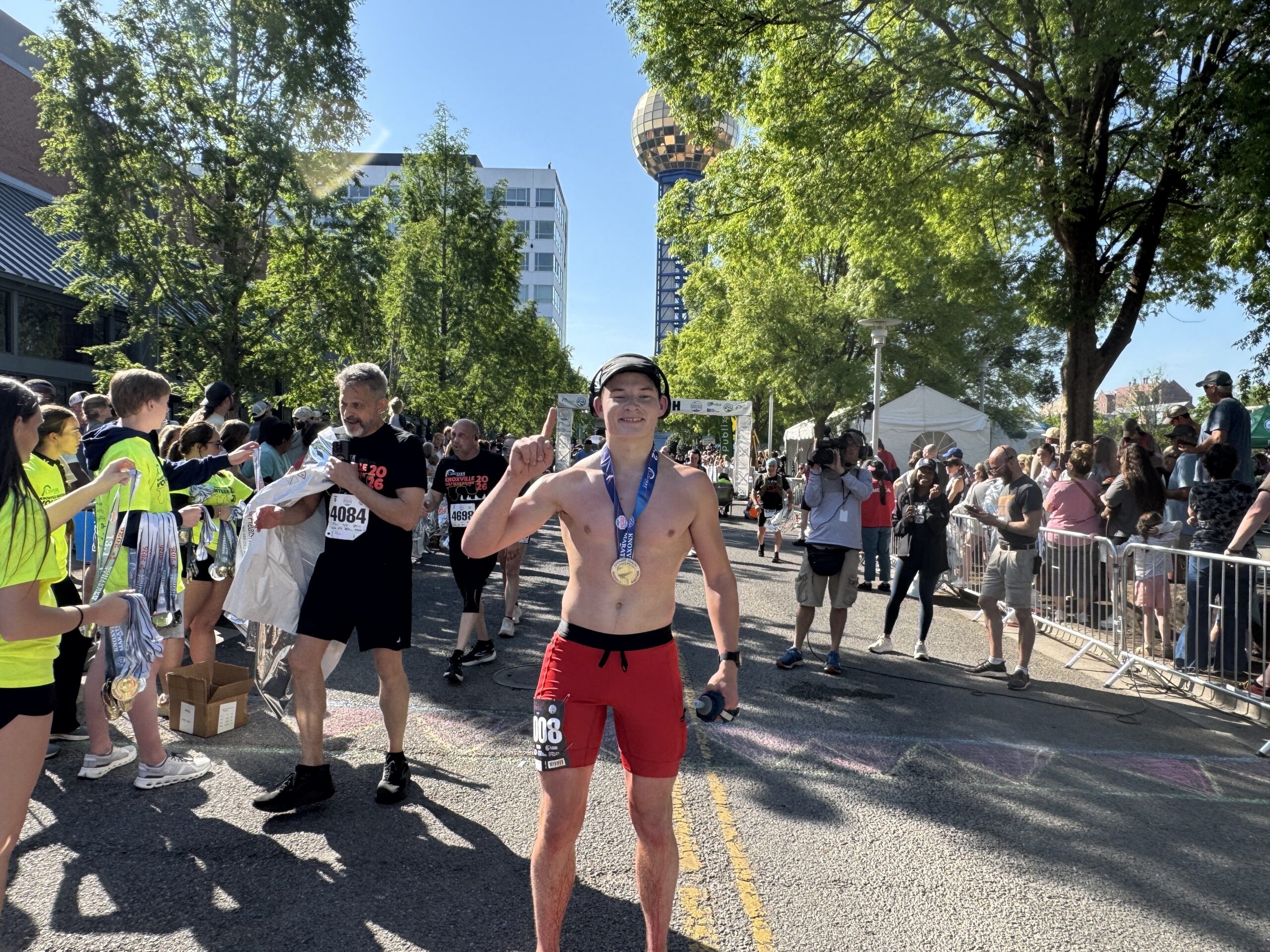 Featured image for “Sparta teenager wins Covenant Health Knoxville Marathon”